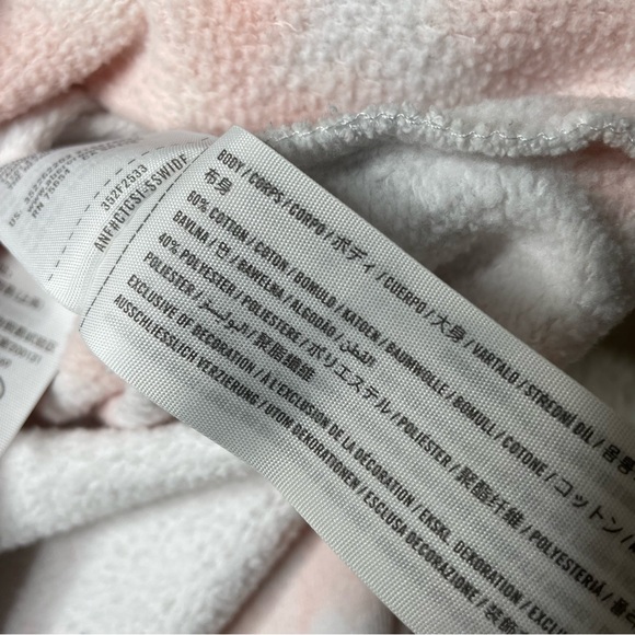 Hollister Cropped Embroidered Tie Dye Crewneck Long Sleeve Floral - Picture 12 of 12